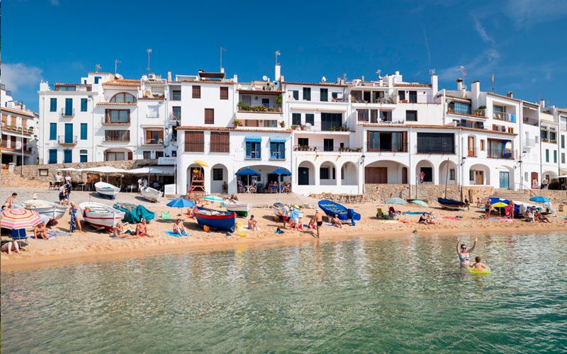 Playa familiar de Calella de Palafrugell 